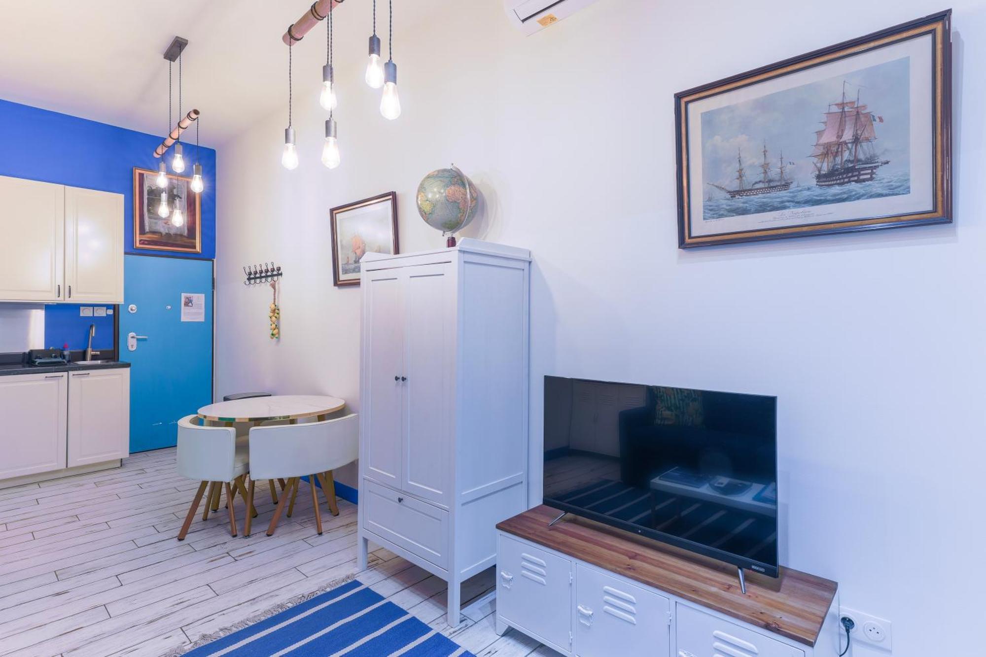 Studio Travel 24M2, 120M Vieux-Port ,Clim , Wifi ,Acces Autonome Avec Code Μασσαλία Εξωτερικό φωτογραφία